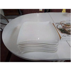 LOT DE 8 ASSIETTES DE...