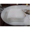 LOT DE 8 ASSIETTES DE PRÉSENTATION BLANC