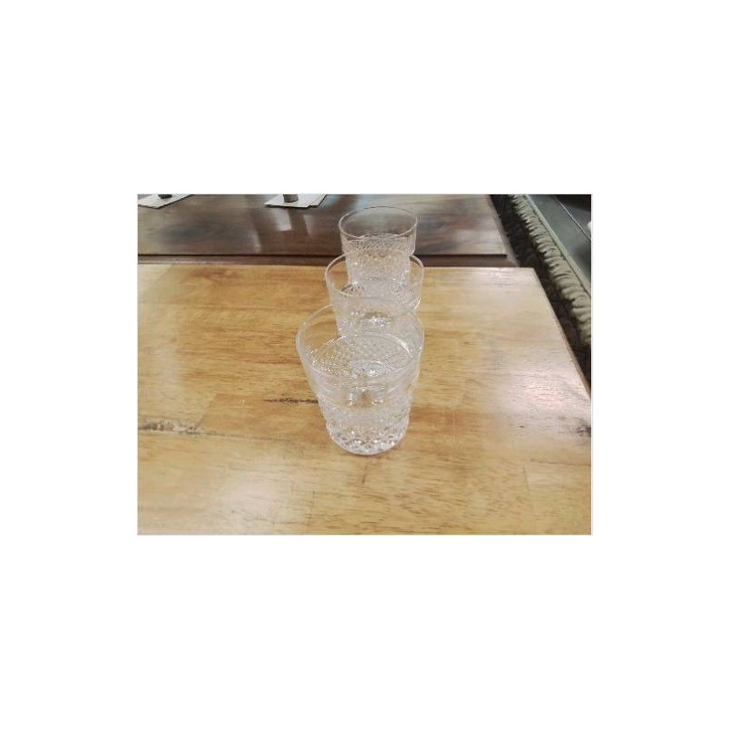 LOT 3 VERRES WHISKY 