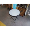 TABLE BASSE ÉCLAIRANTE SUR PILE 
