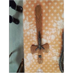 CROIX RELIGIEUSE MARQUETEE 