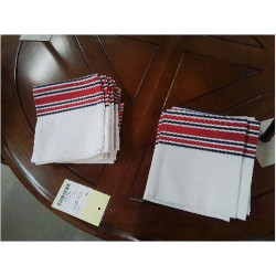 LOT 12 SERVIETTES BASQUES