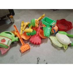 ENS JOUETS DE PLAGE