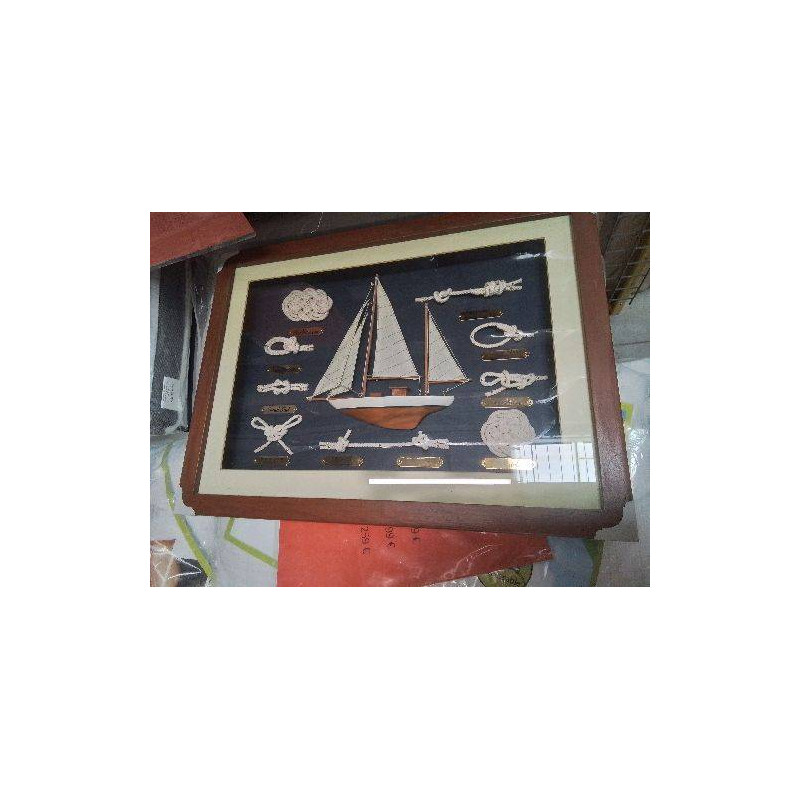 CADRE DEMI COQUE NOEUDS