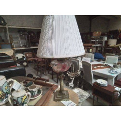 LAMPE PETROLE BOULE VERRE...