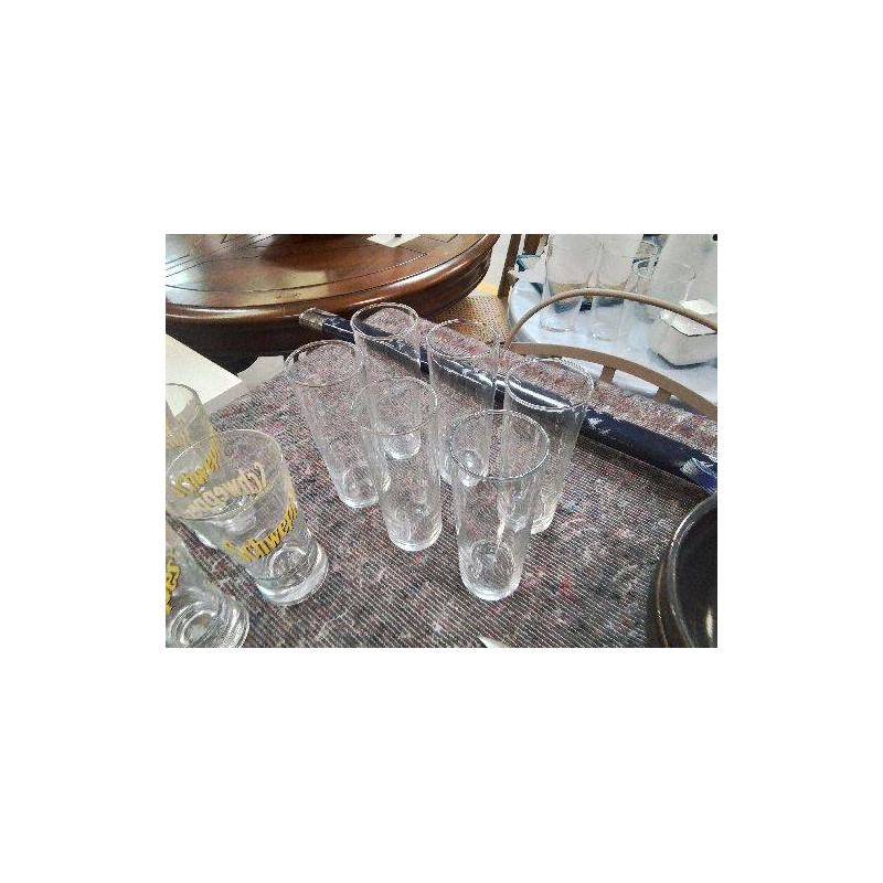 LOT 6 VERRES TUBES