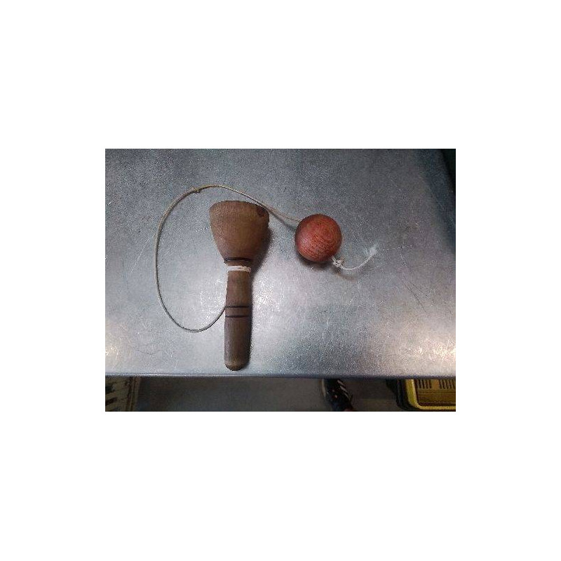 BILBOQUET BOIS ANCIEN
