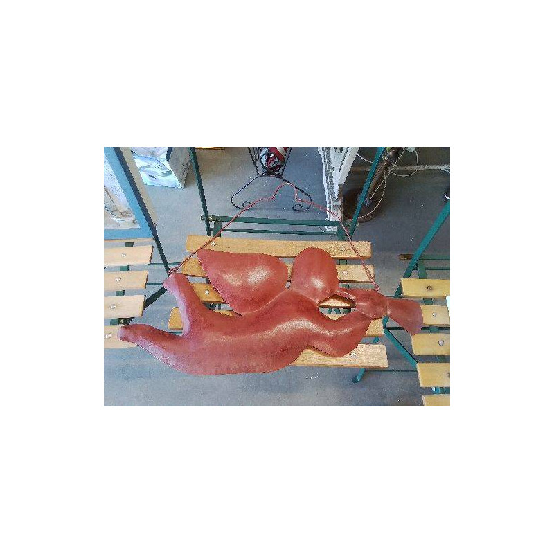 SUSPENSION ANGE METAL ROUGE