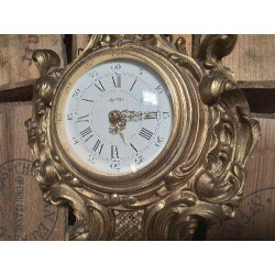 PENDULE BRONZE ROCAILLE JAEGER À PILE
