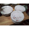 LOT D’ASSIETTES PORCELAINE FLEURIE