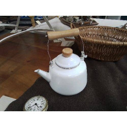 CAFETIÈRE MÉTAL ÉMAILLÉ BLANC