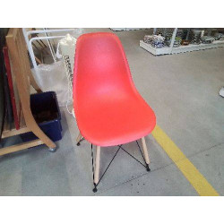 CHAISE PVC ROUGE PIED BOIS...