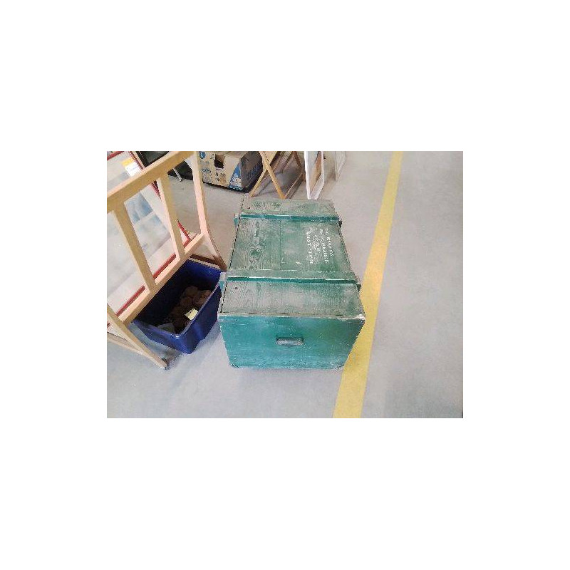 CAISSE ANC BOIS VERTE 50X81