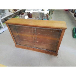 VITRINE CHENE CLAIR 2 PV COULISS 127×85×27 