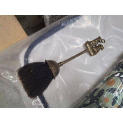 BROSSE CHEMINÉE TETE CHIENS...