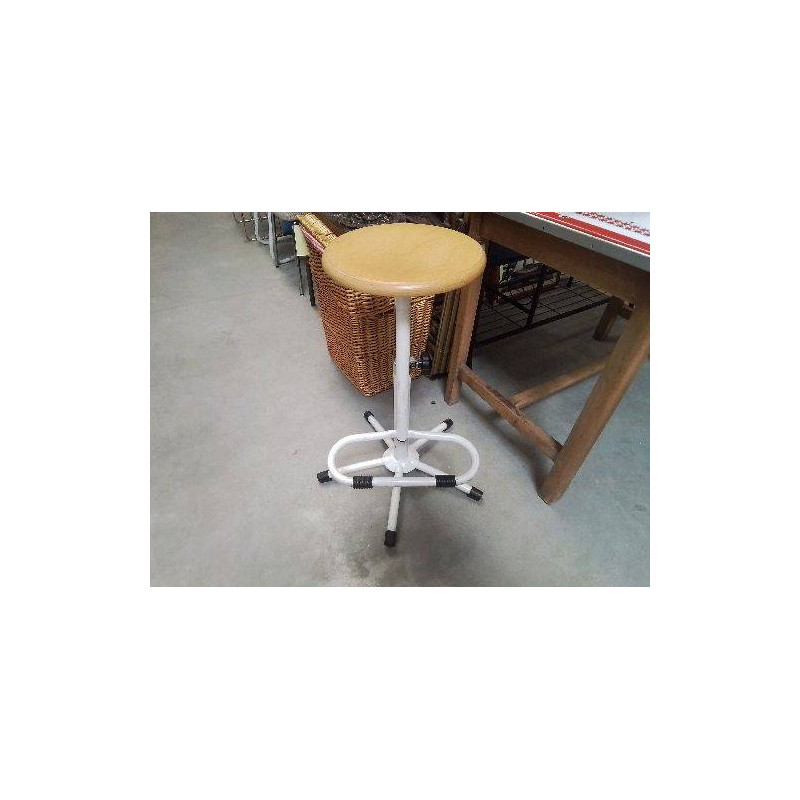TABOURET METAL REGLABLF PIVOTANT