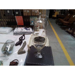 VERRE TGM AVEC COUVERCLE...