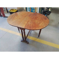 TABLE OVALE PLIANTE ACAJOU 2 PLTX 