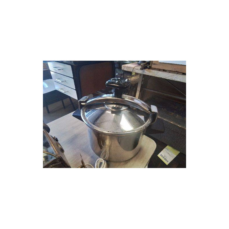 COCOTTE MINUTE SEB INDUCTION  + BOUCHON BB