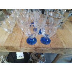 LOT 4 VERRES ANC PIED BLEU