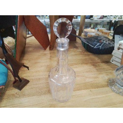 CARAFE CRISTAL BOUCHON PLAT 