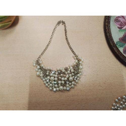 COLLIER FANTAISIE PERLES