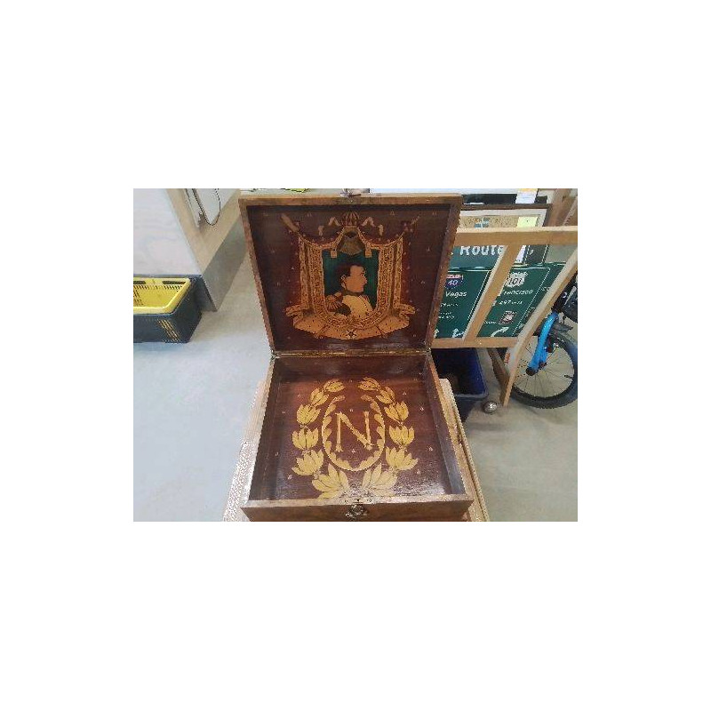 COFFRET MARQUETÉ NAPOLÉON 