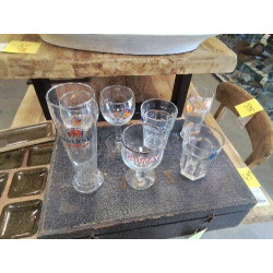 LOT 7 VERRES À BIÈRES...