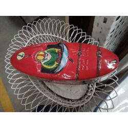 BOITE METAL OVALE ROUGE...