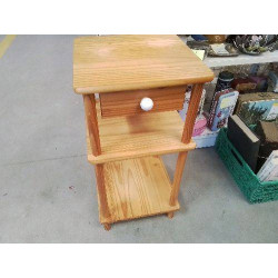 CHEVET  PIN COLONNE 