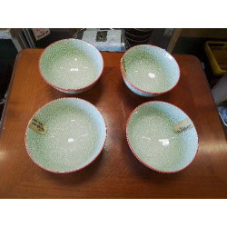 LOT 4 BOLS FAIENCE DECOR...
