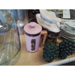 CAFETIÈRE PRESSION ROSE