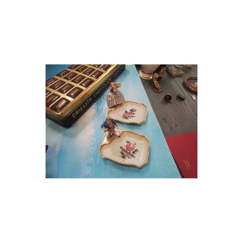 DUO VIDE POCHES PORCELAINE PERSONNAGES ANC EN L’ETAT