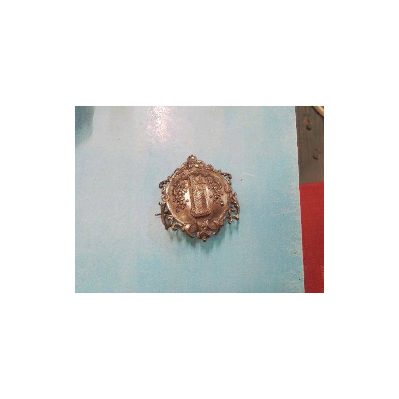 BROCHE MA CISELÉ 