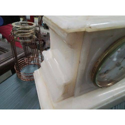 PENDULE MARBRE MOUVEMENT OK+CLÉ C9