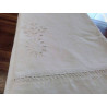 DRAP ANCIEN 2 PERS DECOR BRODE ET AJOURE