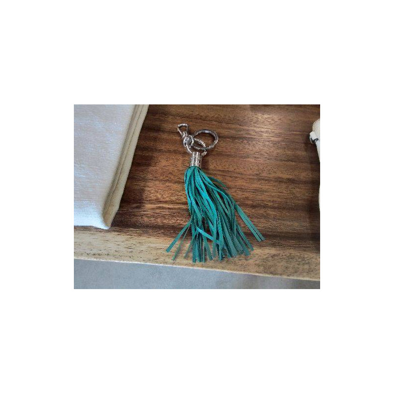 PORTE CLE LANCEL CUIR VERT CHROME