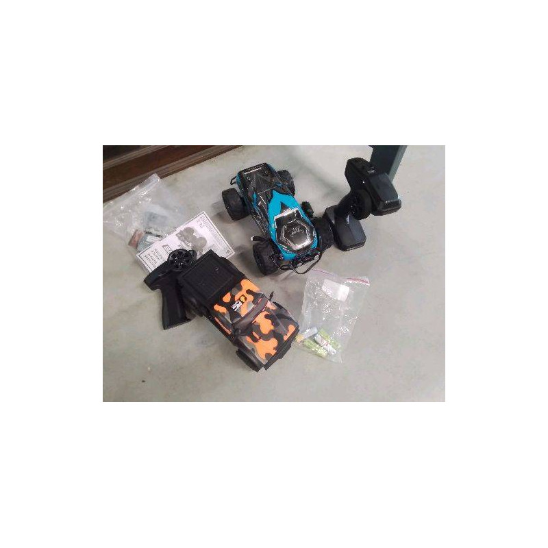 DUO VOITURES RADIO COMMANDÉE +ACC