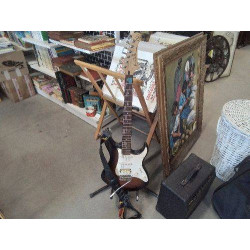 GUITARE YAMAHA PACIFICA 112...