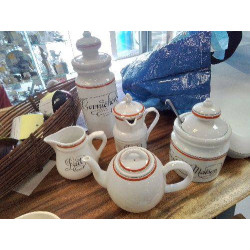 ENS PIECES PORCELAINE...