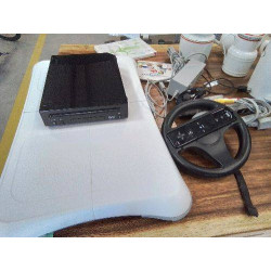 CONSOLE WII + ACC ETAGERE