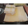 NAPPE A CARREAUX ORANGE + 8 SERVIETTES EN ACC BB