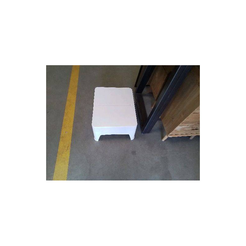 TABLE D’APPOINT COFFRE ALASTA