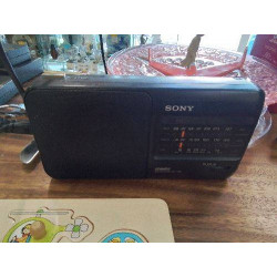 POSTE RADIO SONY + CORDON BB