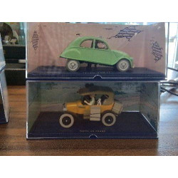 VOITURE TINTIN AVEC BOITE