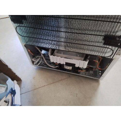 FRIGO FROID STATIQUE JAMAIS INSTALLÉ BEKO