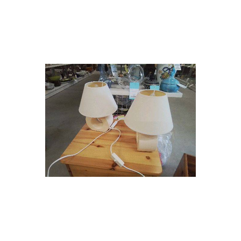 LAMPE DE CHEVET BEIGE AJOURÉE 