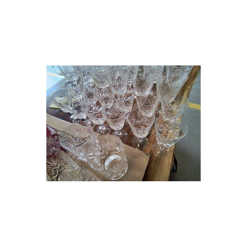 LOT 6 VERRES PM CRISTAL CISELÉ 