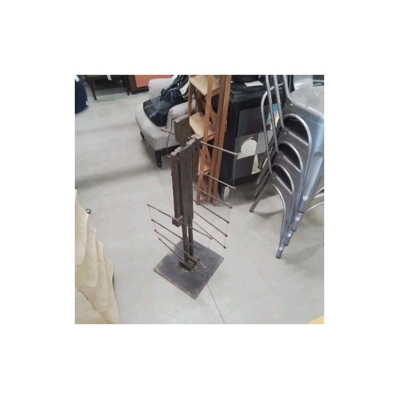 STATUETTE METAL SUPPORT