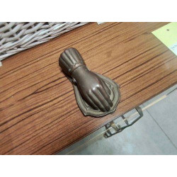 PORTE COURRIER MAIN PINCE...